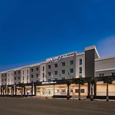 Park Inn By Radisson Jubail Industrial City מראה חיצוני תמונה