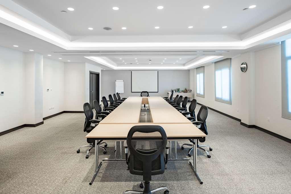Park Inn By Radisson Jubail Industrial City מתקנים תמונה