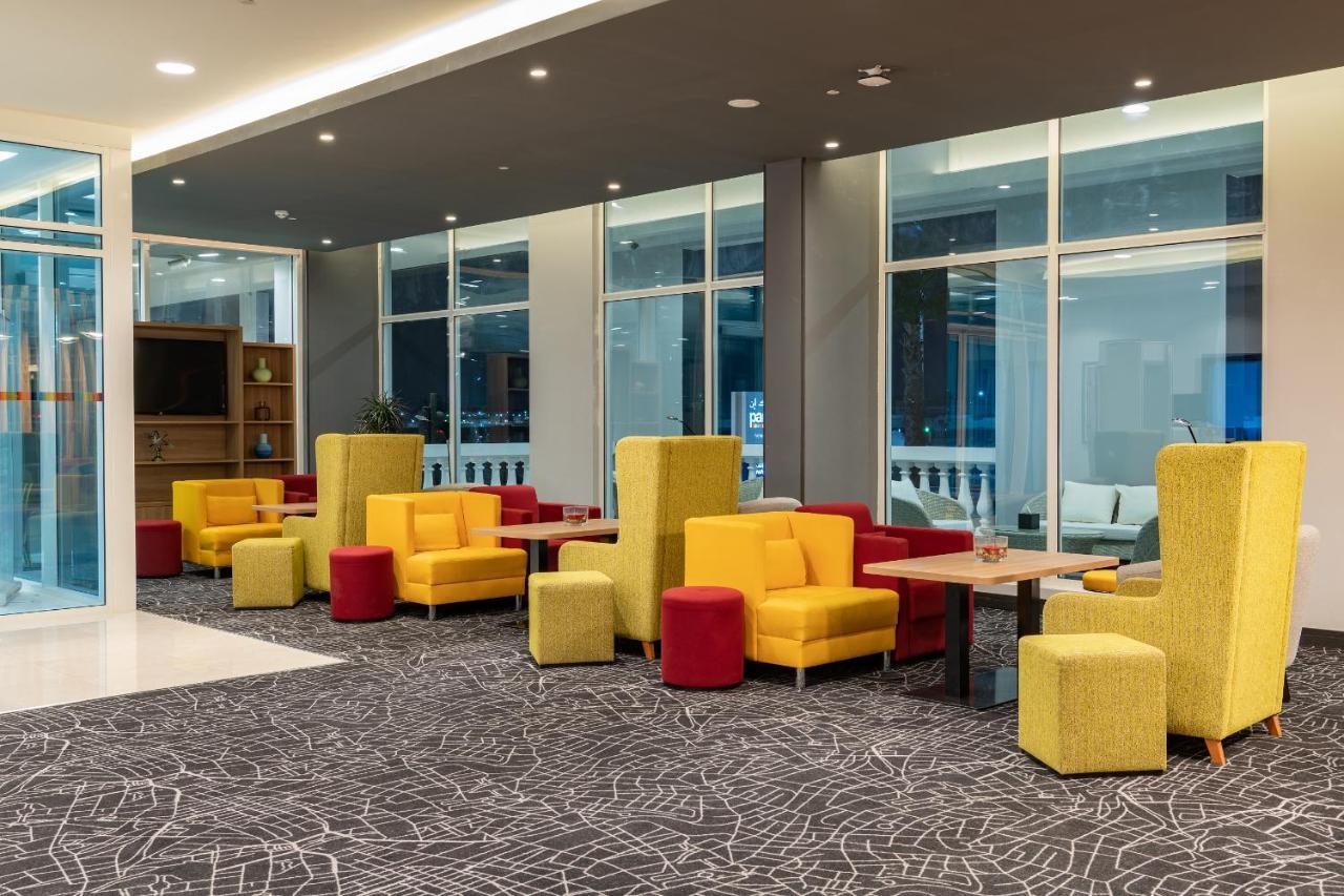 Park Inn By Radisson Jubail Industrial City מראה חיצוני תמונה