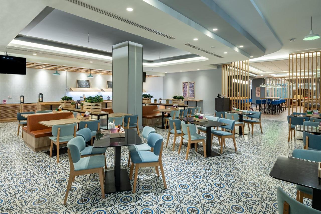 Park Inn By Radisson Jubail Industrial City מראה חיצוני תמונה
